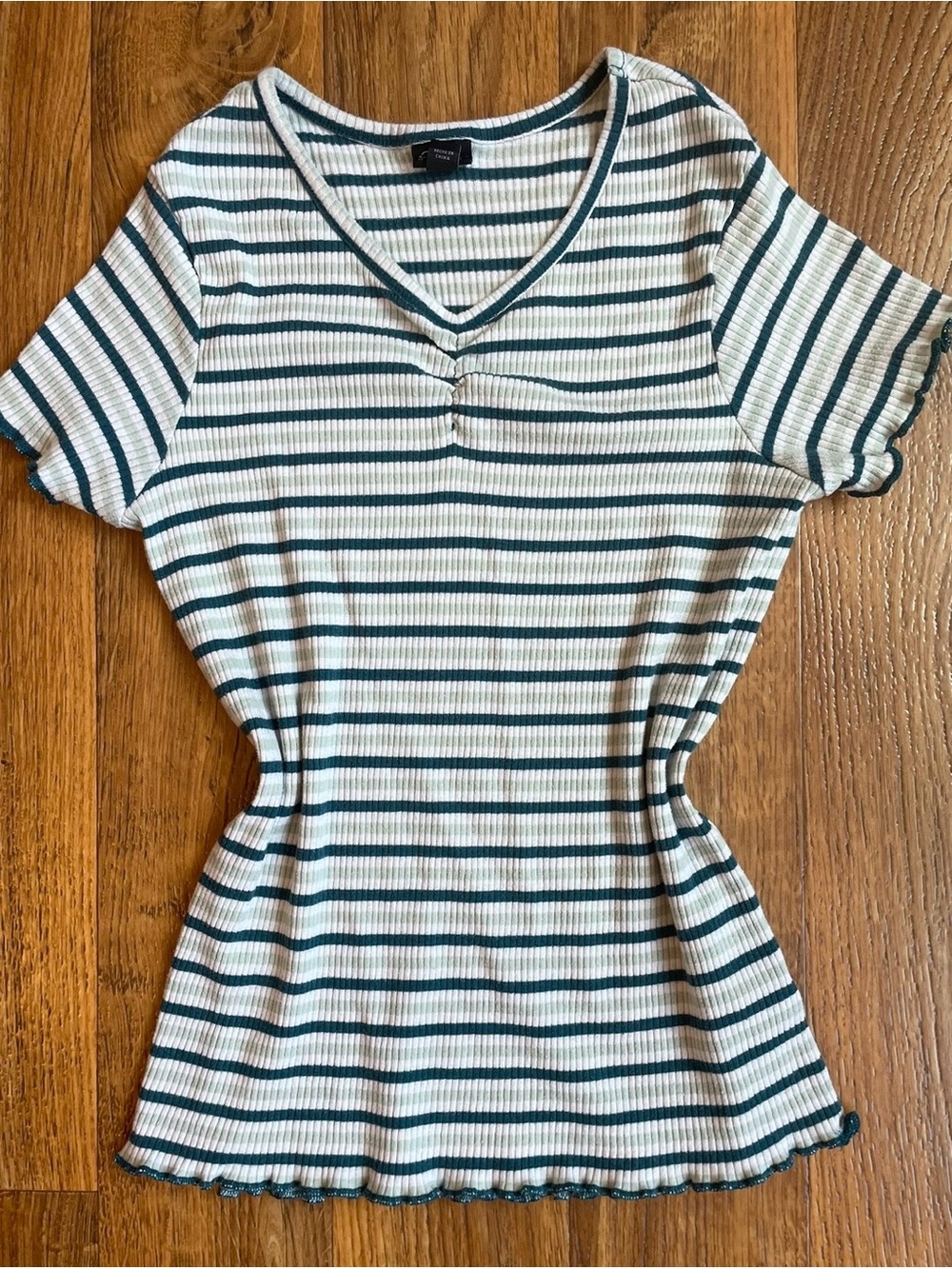 art class White and Teal Striped V-Neck Ribbed Short Sleeve Tee